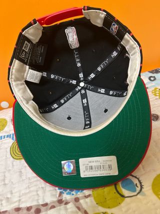 Gorra Chicago Negra y Roja