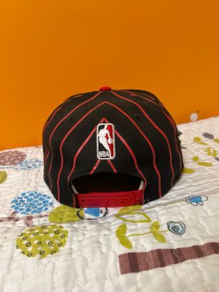 Gorra Chicago Negra y Roja