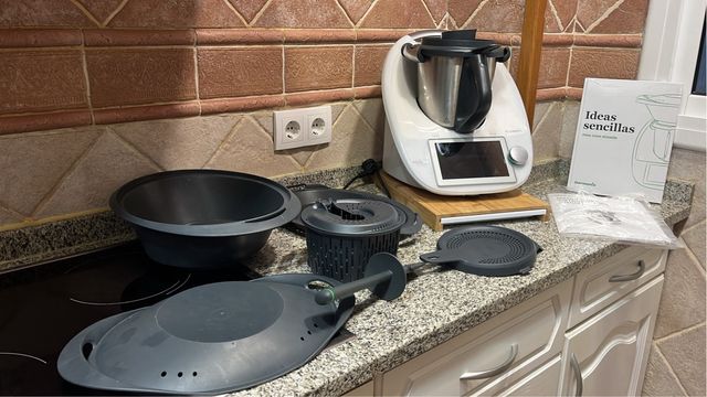 Thermomix TM6 GARANTÍA Fábrica COMO NUEVA