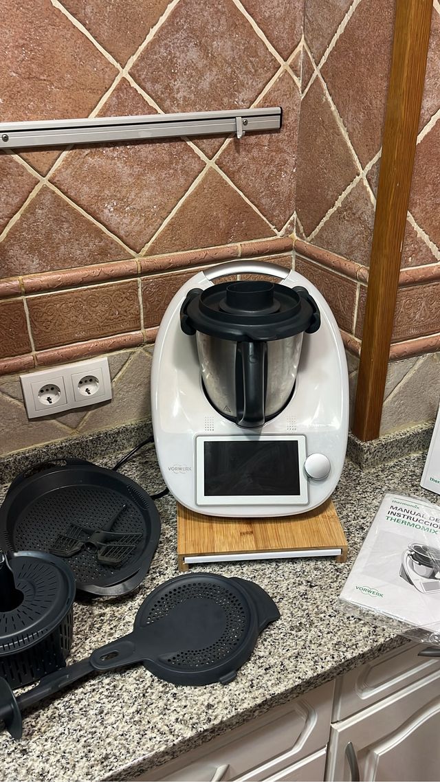 Thermomix TM6 GARANTÍA Fábrica COMO NUEVA