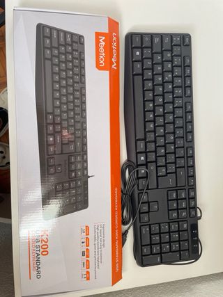 Teclado de ordenador con cable