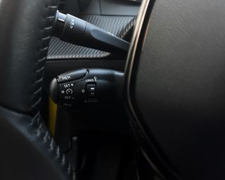 Peugeot 208 Allure 5P 2021