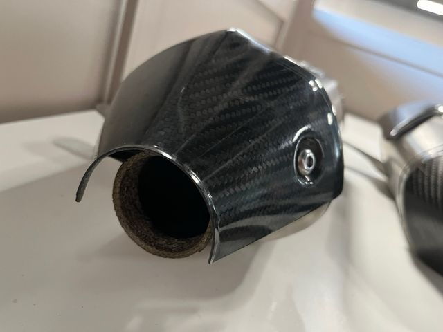 Silenciador ARROW T2203347. T2203346. TRIUMPH