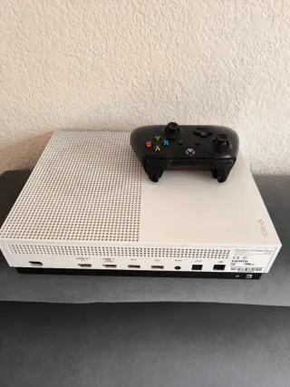 Xbox One S Edición Digital Blanca 1 Tera bite