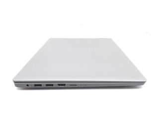 pc portatil lenovo 81vs