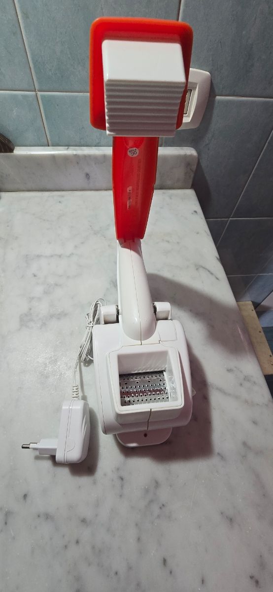 Grattugia elettrica Ariete 440