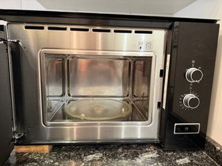Microondas integrable Balay 3CP5002N2