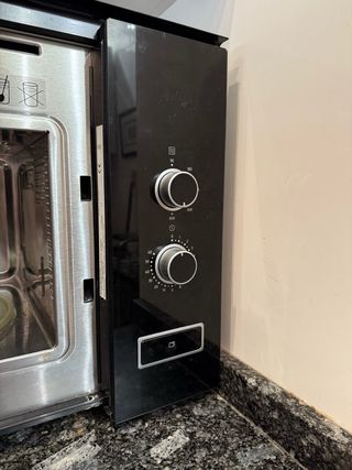 Microondas integrable Balay 3CP5002N2