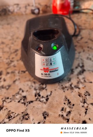 Cargador atornllador 
