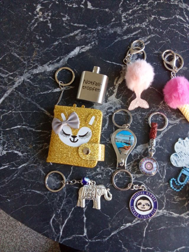 Lotto di 10 portachiavi assortiti. Lotto n. 5