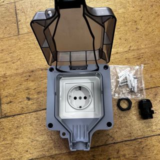 Tomada Exterior Impermeável IP66 Nova