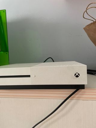 Xbox One S Blanca