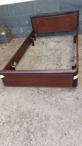 Conjunto dormitorio: Cama 110x 190cm+2 mesillas