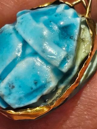 Escarabajo Egipcio Oro y Lapislázuli