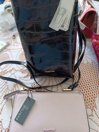Bolso Parfois negro efecto piel cocodrilo