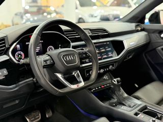 Audi Q3 SPORTBACK BLACKLINE