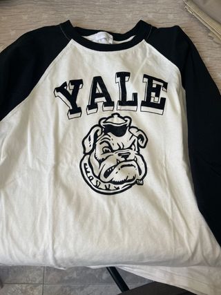 Camiseta Zara Yale Bulldog Manga Larga Niño 11-12 