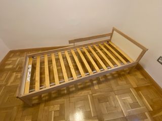Cama individual de madera infantil IKEA SNIGLAR