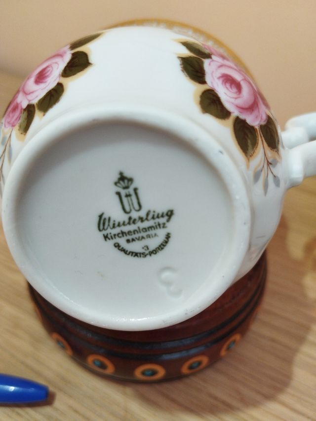 2 tazze in porcellana antica.