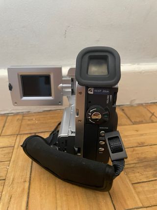 Videocámara JVC GR-DVL7000U