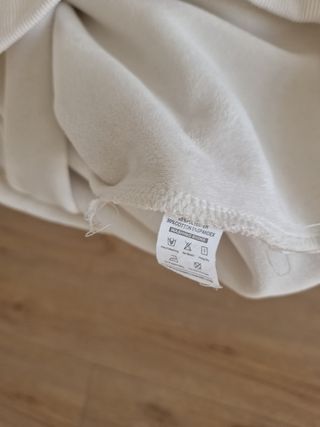 Etiqueta de cuidado de ropa