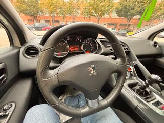 Peugeot 3008 sport 140.000km