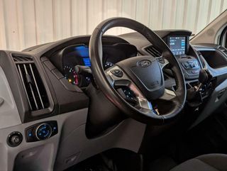 Ford Transit CARROZADO PLATAFORMA 2.0TDCI 130CV L4