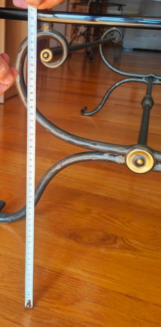 Mesa de forja con cristal