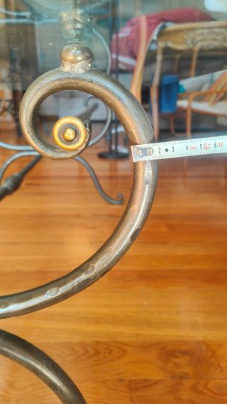 Mesa de forja con cristal