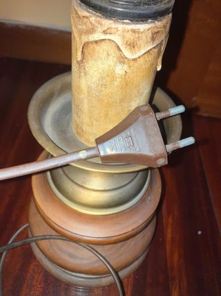 Pie de lámpara antiguo madera y metal