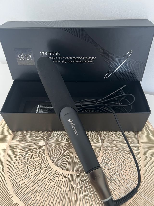 Plancha de pelo GHD CHRONOS STYLER. Sin estrenar