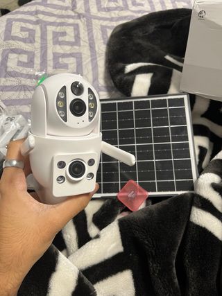 Cámara Seguridad Exterior Solar 4MP HD WiFi