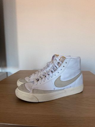 vinted nike blazer