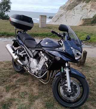 Suzuki Bandit 650S ABS 
