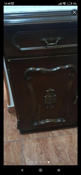 Mueble de entrada vintage con espejo y mármol