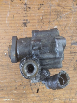 Bomba dirección Volkswagen Passat Variant B3,B4 (