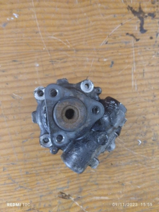 Bomba dirección Volkswagen Passat Variant B3,B4 (