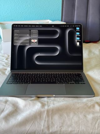 MacBook Air M3 13” Gris Espacial 