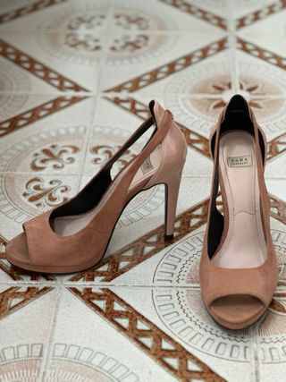 Zapatos tacón Zara rosa maquillaje 