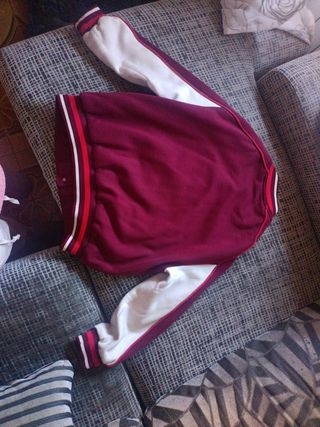 Chaqueta Bomber Bershka Granate Talla M