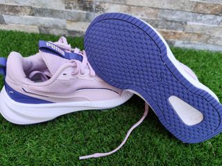 Zapatillas Puma rosas y moradas