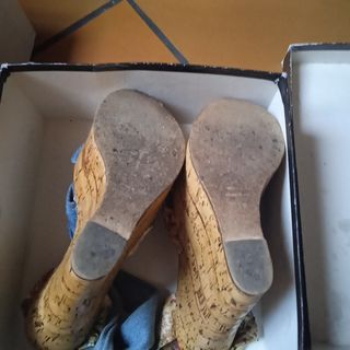 Sandali con zeppa multicolor