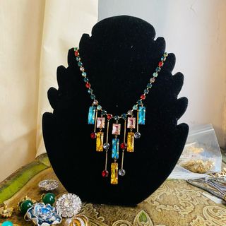Collana di fantasia