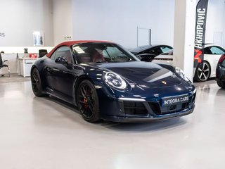Porsche 911 Carrera 4 GTS Cabriolet