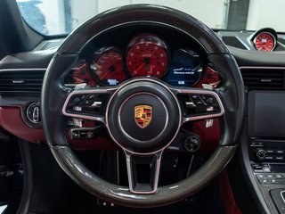 Porsche 911 Carrera 4 GTS Cabriolet