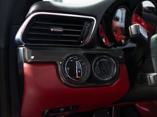 Porsche 911 Carrera 4 GTS Cabriolet