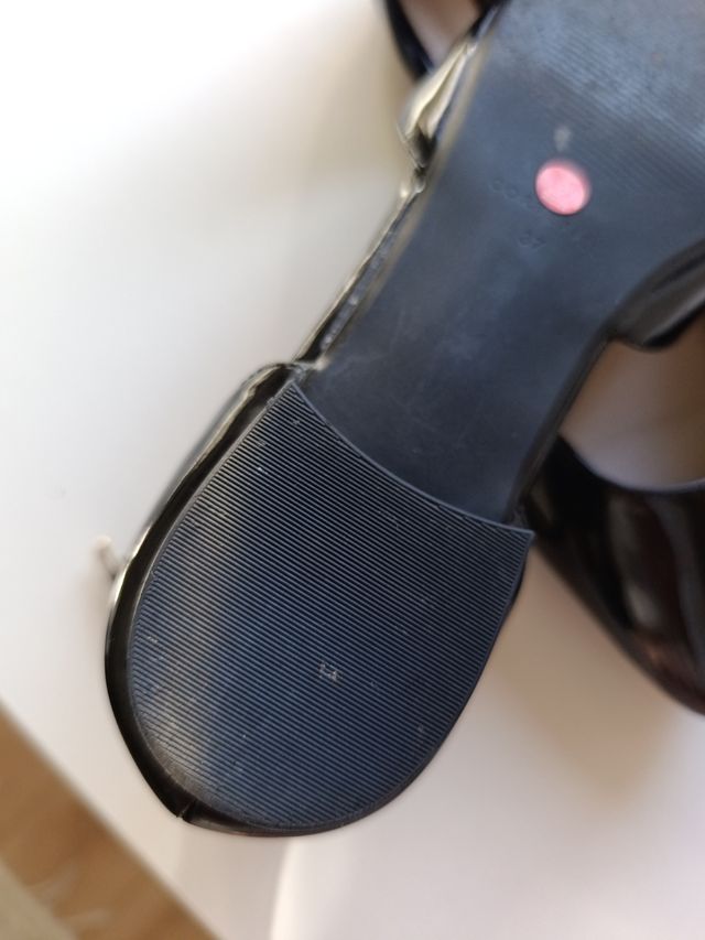 Zapatos charol planos CORTefiel negros