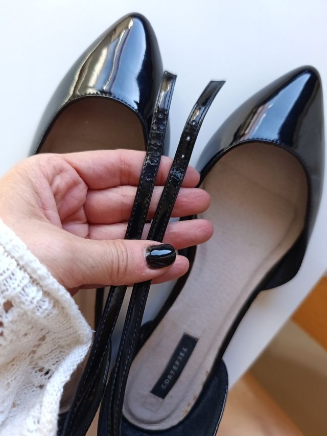 Zapatos charol planos CORTefiel negros