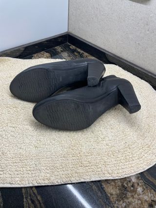 Botines de piel negros Punt Roma