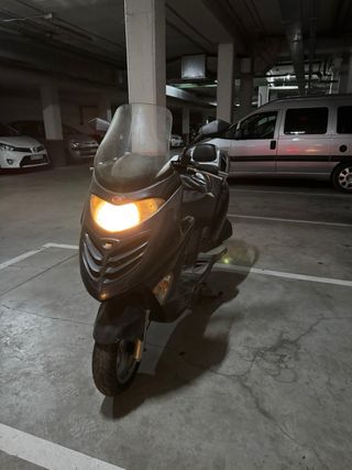 Kymco Grand Dink 125cc 2006 
